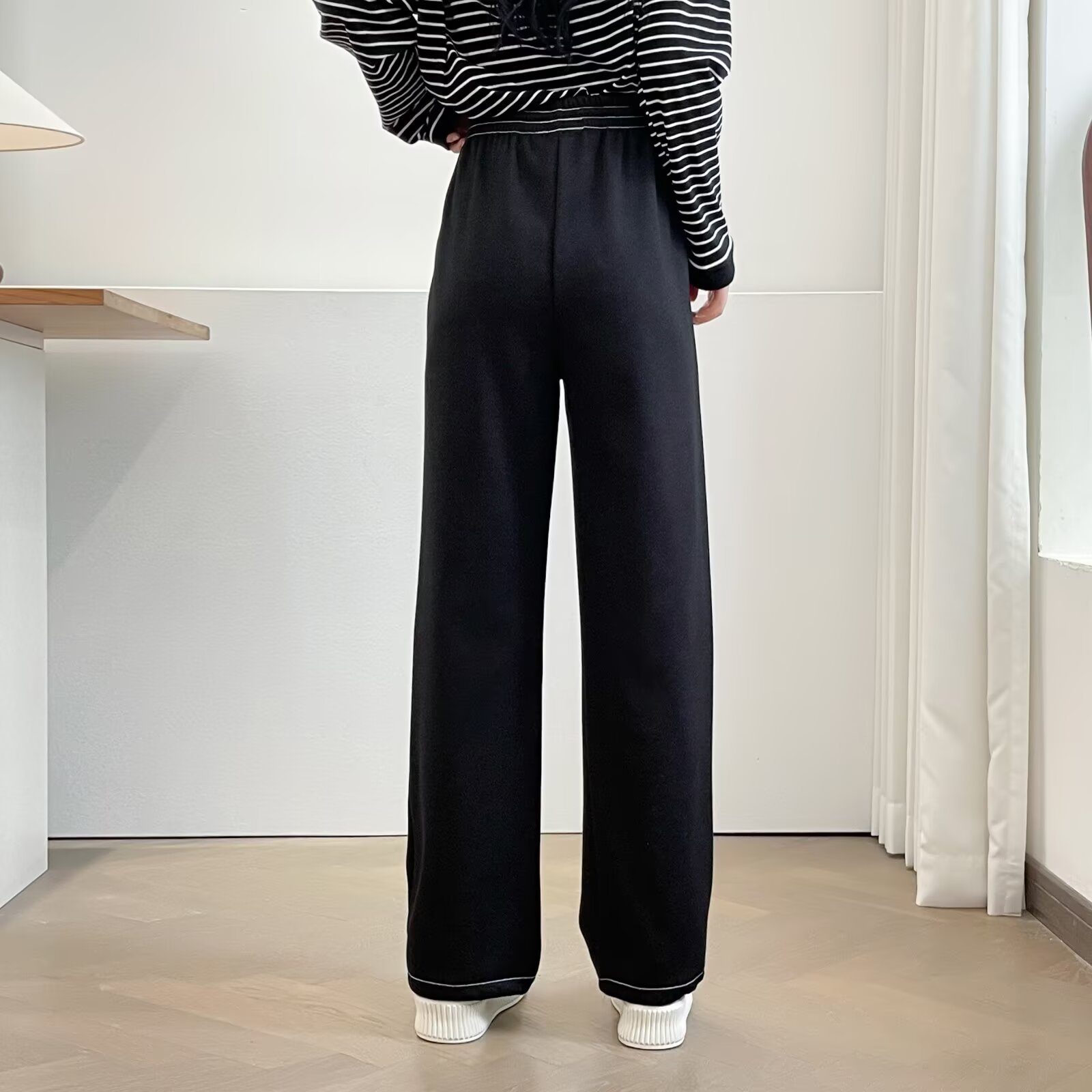 XXXXL Fashion Plus Size Woman  - огляд і ціна Winter Clothing For Plus Size Women
