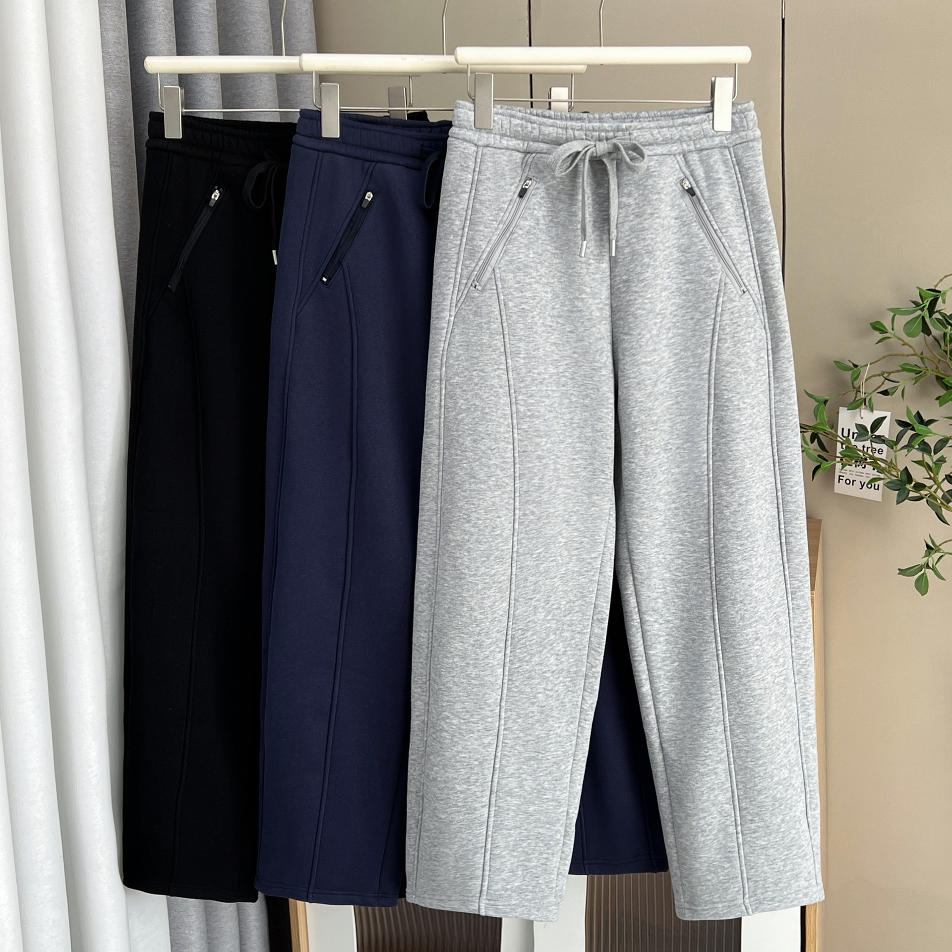 XXXXL Fashion Plus Size Woman  - огляд і ціна Winter Clothing For Plus Size Women